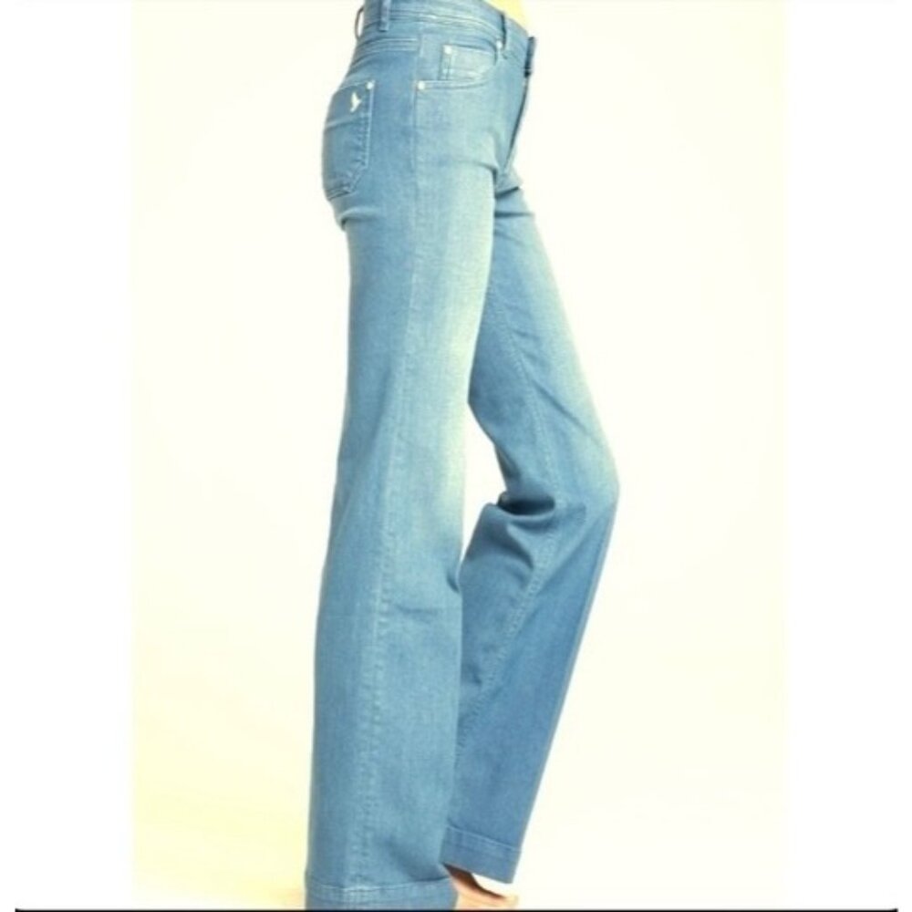 Classic Light Blue Women's Wide Leg Jeans